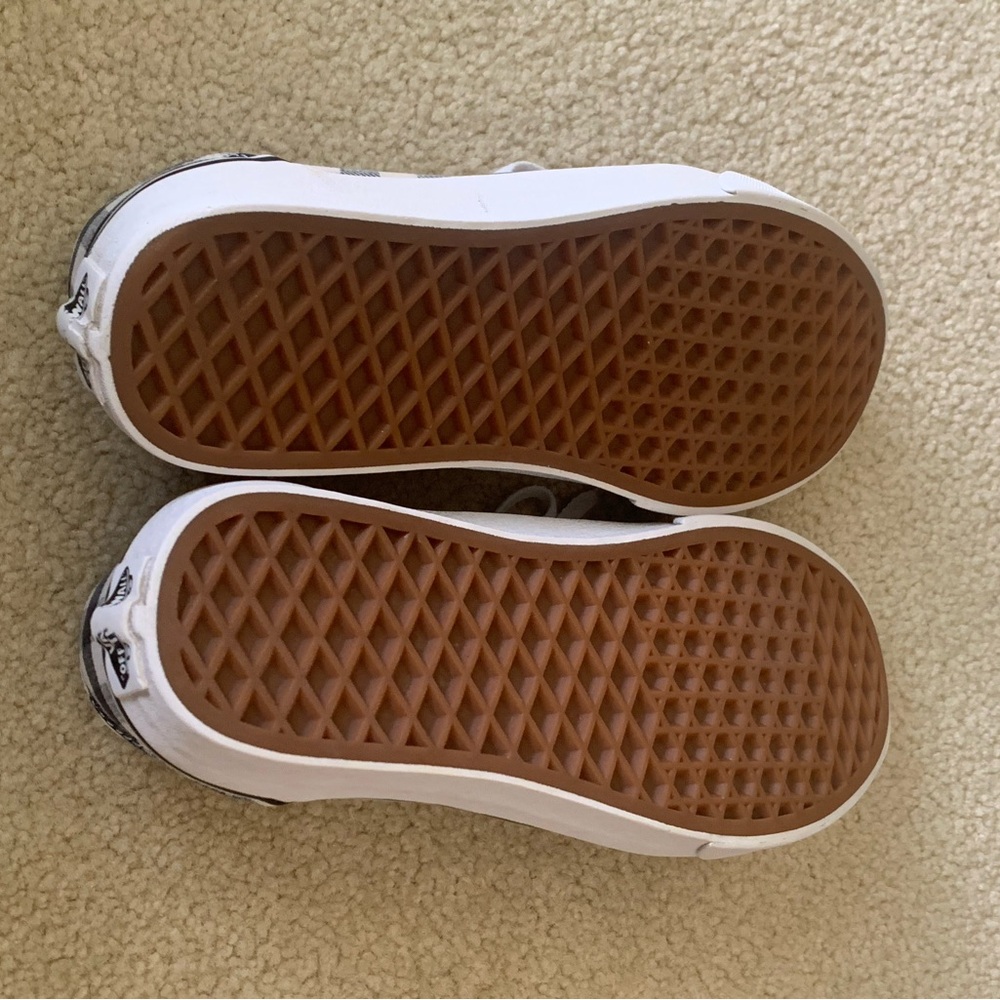 VANS “Old Skool” Checkered Sneakers - Picture 9 of 9